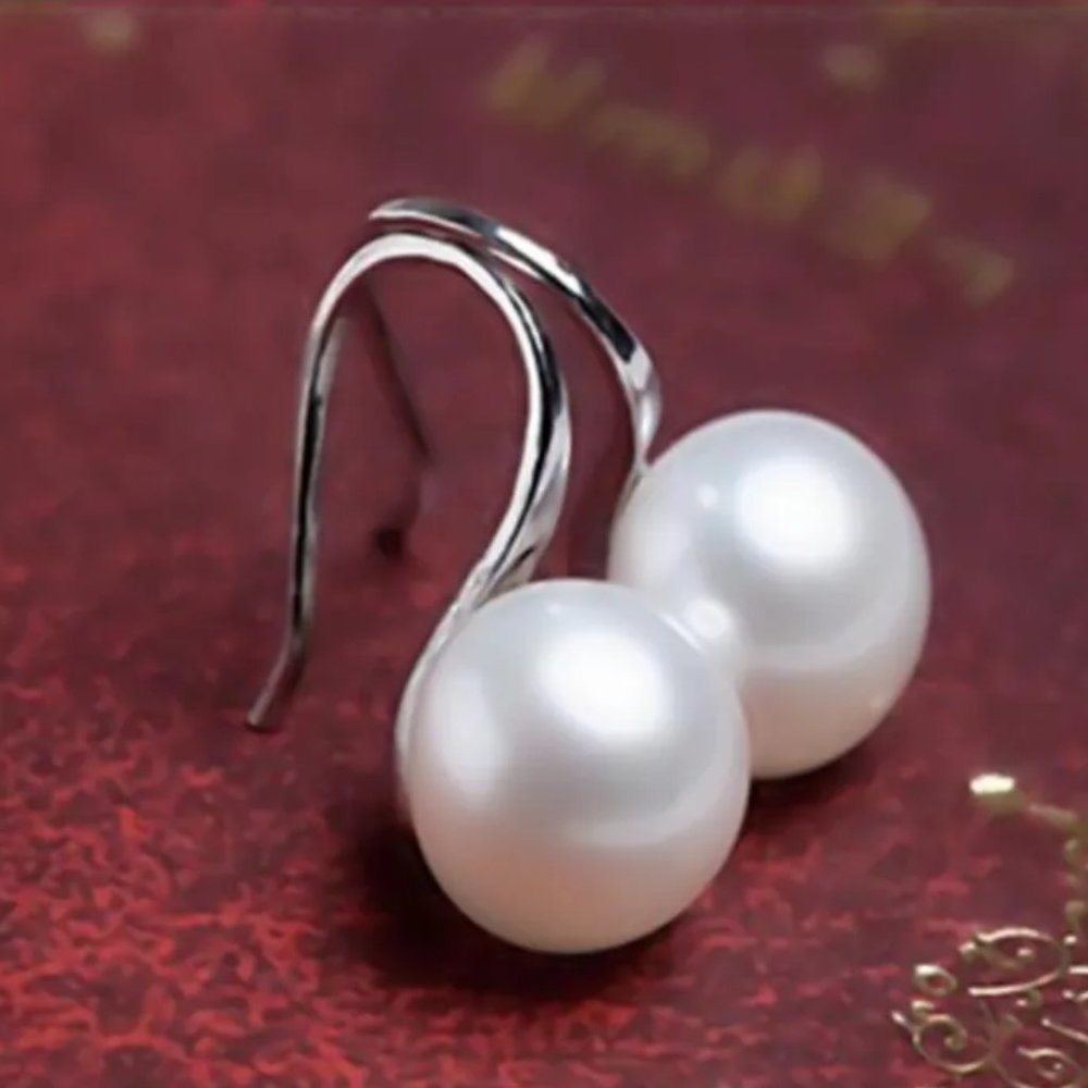 Classic White Pearl & Silver Pearlcore Hook Drop Earrings NEW - Picture 5 of 5